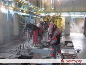 разрушение фундамента ООО Дестрой