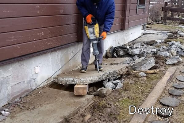 демонтаж отмостки из бетона